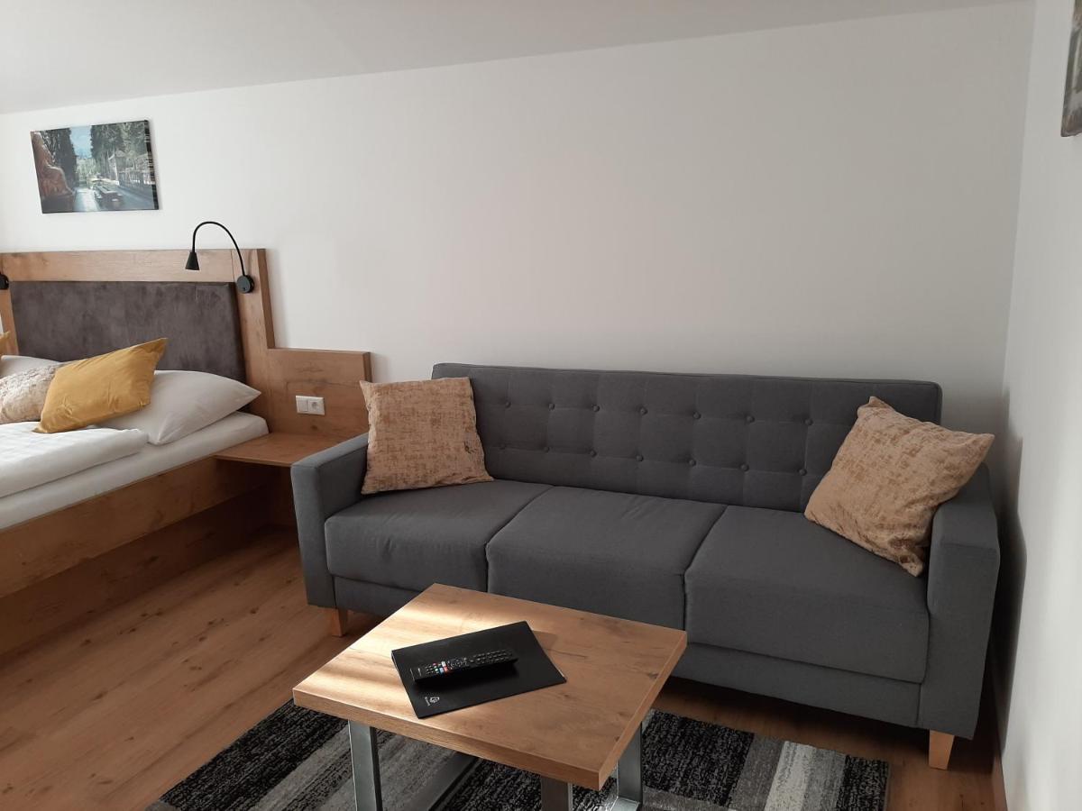 Apartment By Ballwein
